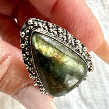 925 Chunky Teardrop Flash Labradorite Ring 8.5