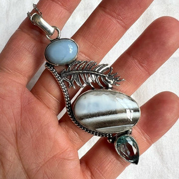 925 STUNNING! Owyhee Opal Feather Pendant Necklace