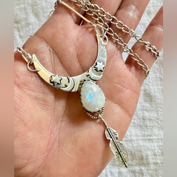 925 STUNNING! Rainbow Flash Moonstone Feather Necklace
