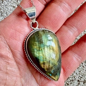 925 Golden Flash Labradorite Pendant Necklace
