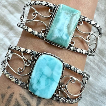 925 GORGEOUS Caribbean Larimar Cuff Bracelet