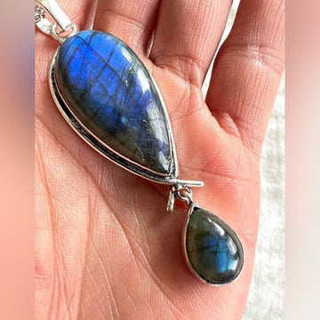 925 ROYAL Blue Flash Labradorite Pendant Necklace