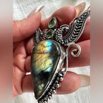 925 Dark Labradorite w/ Bright Angled Flash Necklace