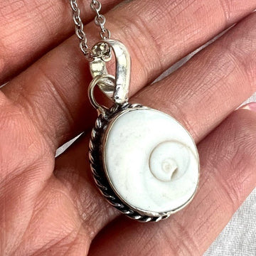 925 Shiva’s Eye Shell Necklace Pendant
