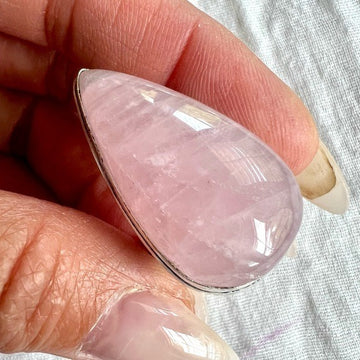 925 LOVE BOMB Gorgeous Polished Rose Quartz Ring 6