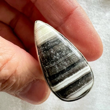 925 Teardrop Zebra Calcite Ring 6
