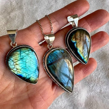 925 Your Choice! Gorgeous Flash Labradorite Necklace