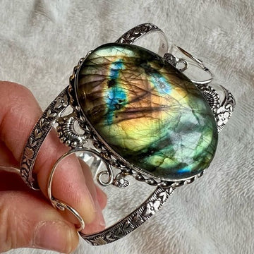 925 INSANELY Gorgeous! Flash Labradorite Bracelet Cuff