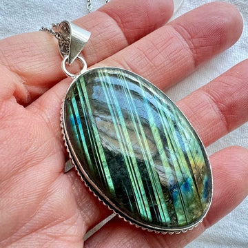 925 Striated Flash Labradorite Pendant Necklace