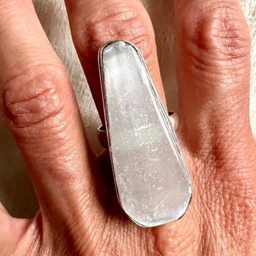 925 Raw Selenite Crystal Charge Coffin Ring 7.75
