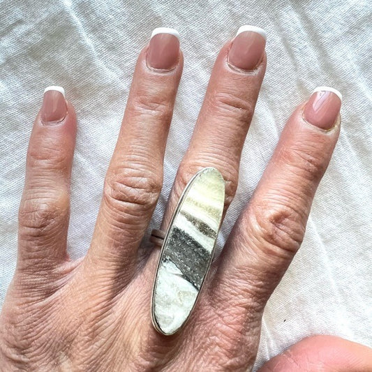 925 Blonde African Zebra Calcite Ring 8 1/4