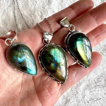 925 You Choose! Teardrop Flash Labradorite Pendant Necklace