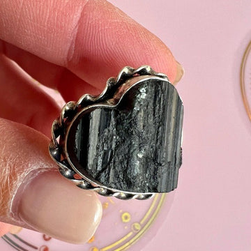 925 Raw Black Tourmaline Heart ❤️ Ring 9