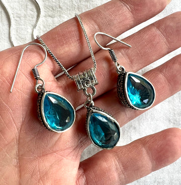 925 Sexy Swiss Blue Topaz Necklace + Earrings Set