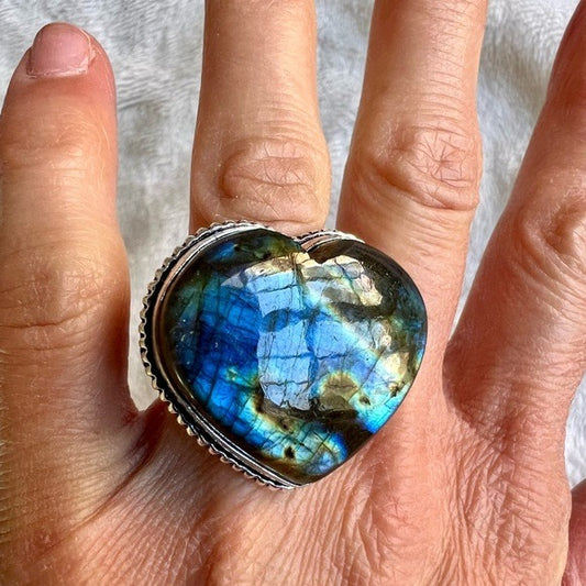 925 Earth Love Flash Labradorite ❤️ Heart Ring 6.5