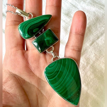 925 HUGE Gorgeous Malachite Pendant Necklace