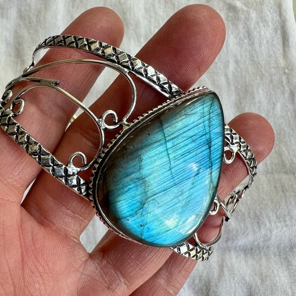 925 BRIGHT Aqua Flash Labradorite Teardrop Cuff Bracelet