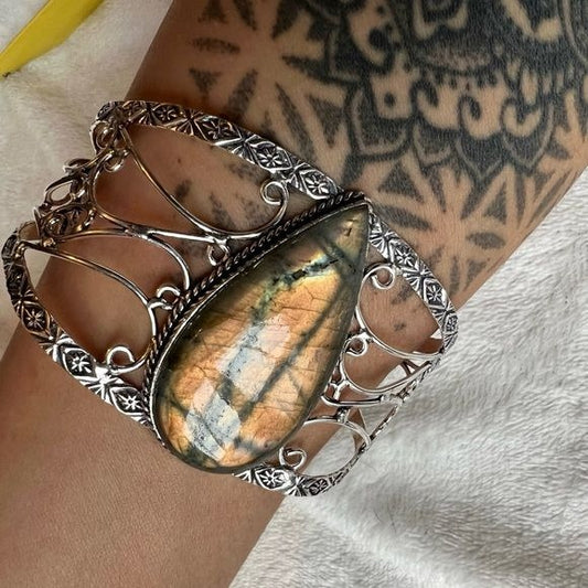 925 Stunning! ROSE GOLD Flash Labradorite Bracelet Cuff