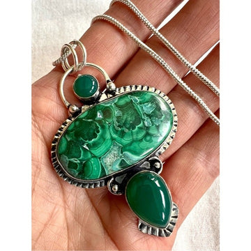 925 OMG OMG Lacey Malachite Ornate Pendant Necklace