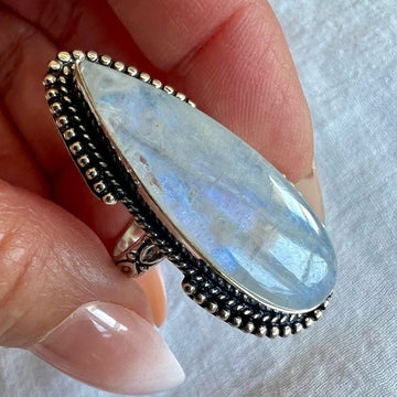 925 OOAK Ethereal Blue Flash Long Moonstone Ring 9.25