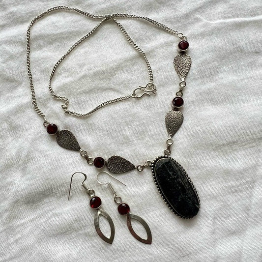 925 Raw Black Tourmaline Necklace Pendant