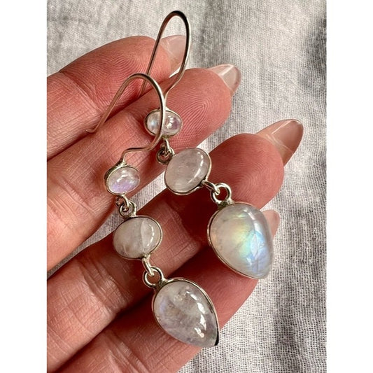 925 STUNNING! Rainbow Flash MOONSTONE Dangle Earrings