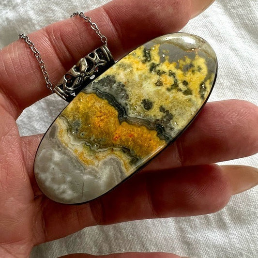 925 Souls Growth Bumble Bee Jasper Pendant Necklace