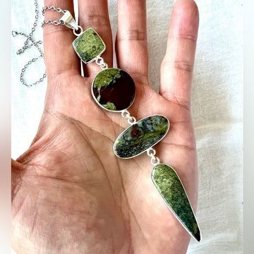 925 Long Cleavage Bloodstone Dragons Blood Pendant Necklace