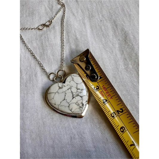 925 White Turquoise HOWLITE Heart Pendant Necklace