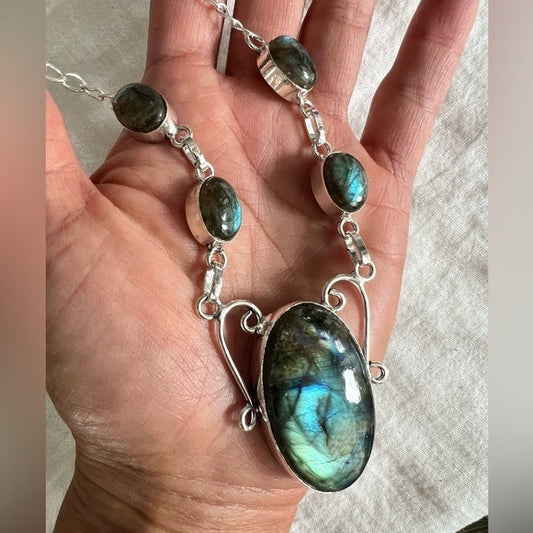 925 WOW! Gorgeous!! Rainbow Flash Labradorite 5 Stone Necklace Pendant