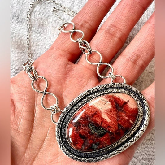 925 Beautiful Rich Red Jasper Pendant Necklace