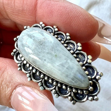 925 Vintage Victorian Style Moonstone Ring 7