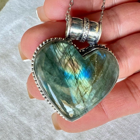 925 Rainbow Flash Labradorite Heart ❤️ Pendant Necklace