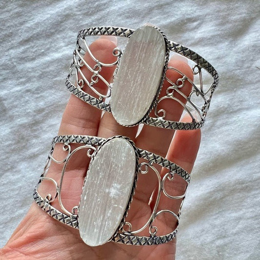 925 RAW Selenite Crystal Charging Cuff Bracelet
