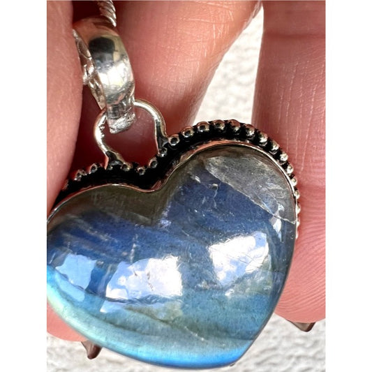 925 Pacific Blue Flash Labradorite ❤️ Heart Pendant Necklace