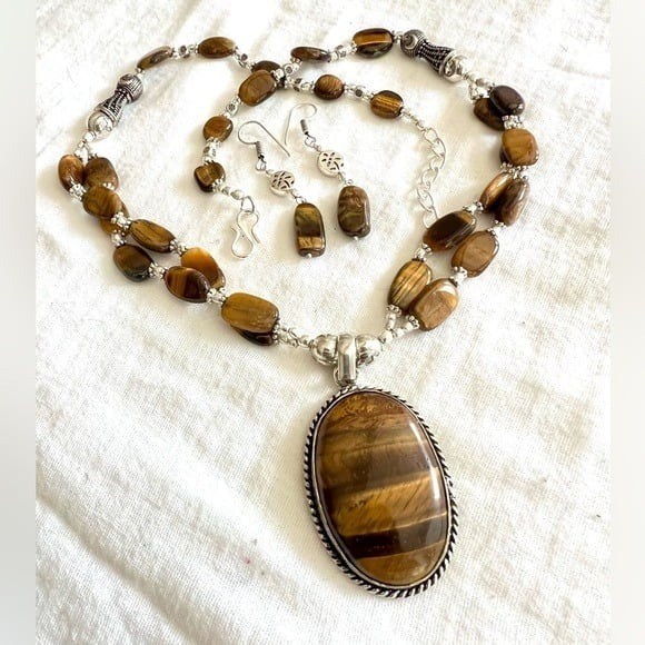 925 Courage Tigers Eye Moon Necklace + Earrings Set