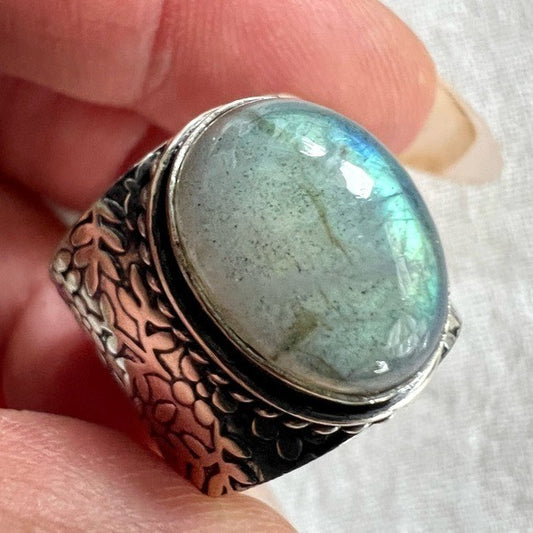 925 Embossed Flash Labradorite Wide Band Ring 9