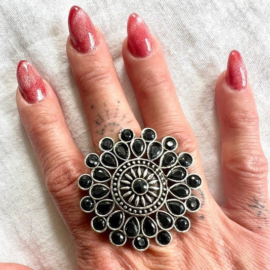925 STUNNING Black Spinel Mandala Shield Ring 8.25