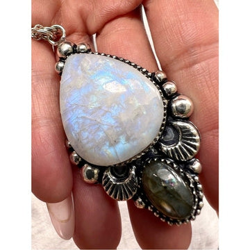 925 OOAK! GORGEOUS Rainbow Flash Moonstone + Labradorite Necklace Pendant