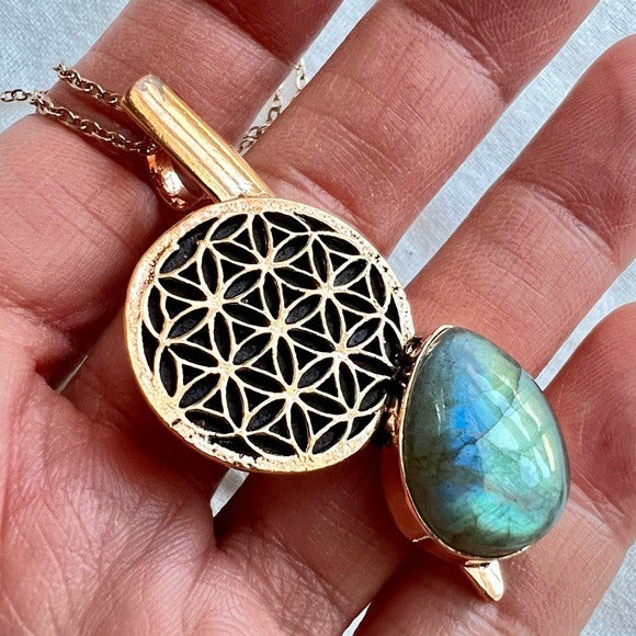 Copper Plated Flower of Life FLASH Labradorite Pendant Necklace