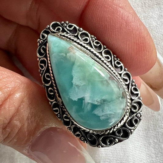 925 WOW! Beautiful Ornate Caribbean Larimar Ring 7.25