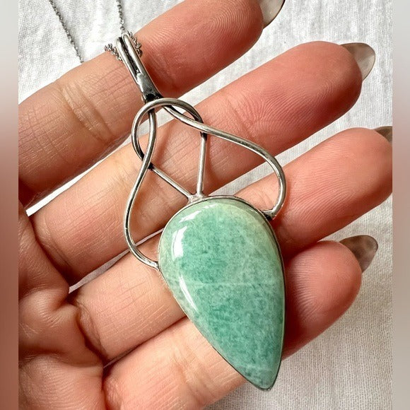 925 ELEGANT Peace Knot Amazonite Necklace Pendant