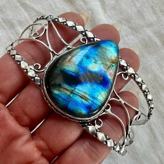 925 Vibrant Rainbow Flash Labradorite Cuff Bracelet