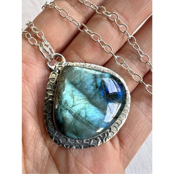 925 AQUA BLUE Bright Flash Labradorite Pendant Necklace