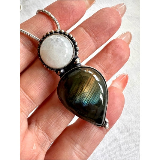 925 Dynamic Duo! Rainbow Flash Moonstone + Labradorite Pendant Necklace