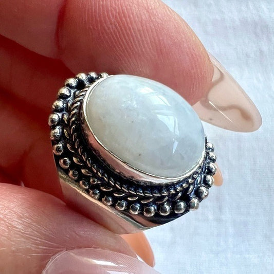 925 CLASSIC Moonstone Ring w/ Subtle Purple Flash 7