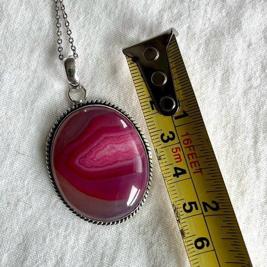 925 Nurturing Banded Pink Agate Pendant Necklace