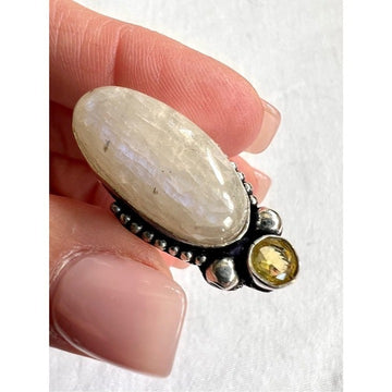 925 Solar Chakra Peach Moonstone Ring 8.25