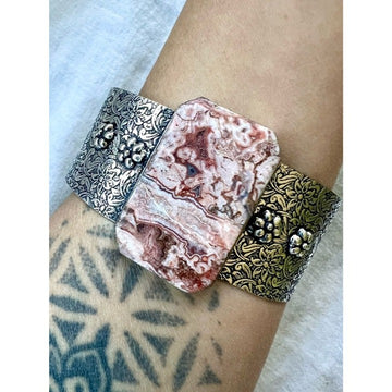 925 Playful CRAZY LACE AGATE Embossed Cuff Bracelet