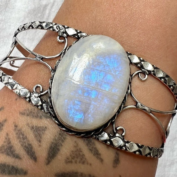 925 Purple Blue Flash Rainbow Moonstone Cuff Bracelet